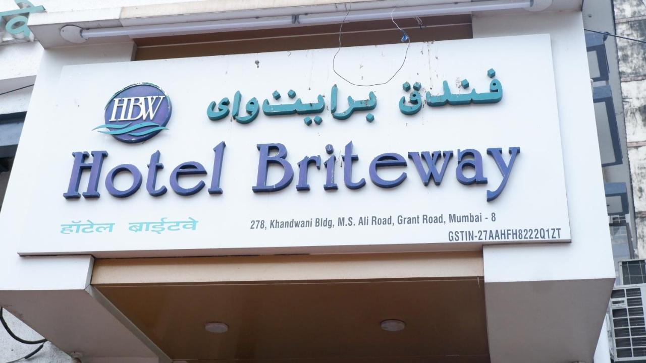 Hotel Briteway Мумбаи Экстерьер фото