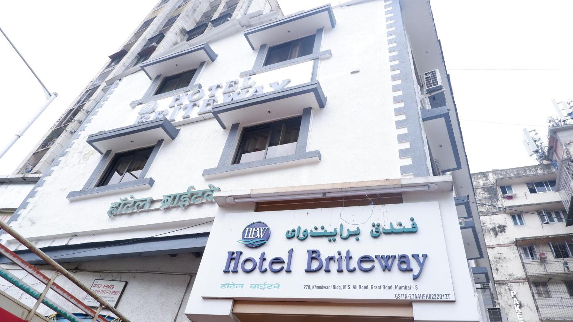 Hotel Briteway Мумбаи Экстерьер фото